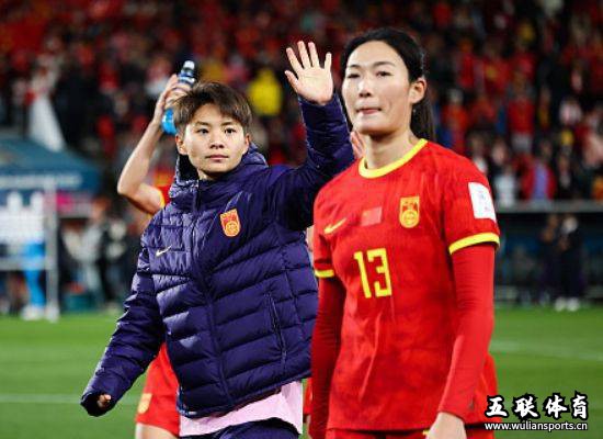 球队惨败水庆霞下课，陈婉婷将取而代之？孙雯表态：不会换帅。