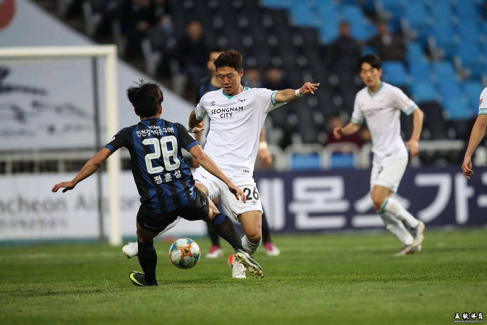 周日003韩职联赛：仁川联VS水原FC，激情碰撞，谁能笑到最后？