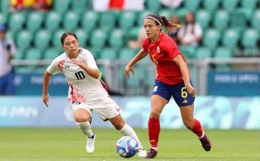 2-1！欧洲杯冠军爆发，创奥运会历史，75%控球，射14脚，中国女足汗颜。