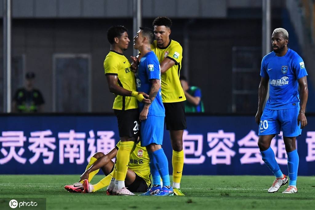 阿兰破门里亚斯克斯建功 西海岸3-0南通