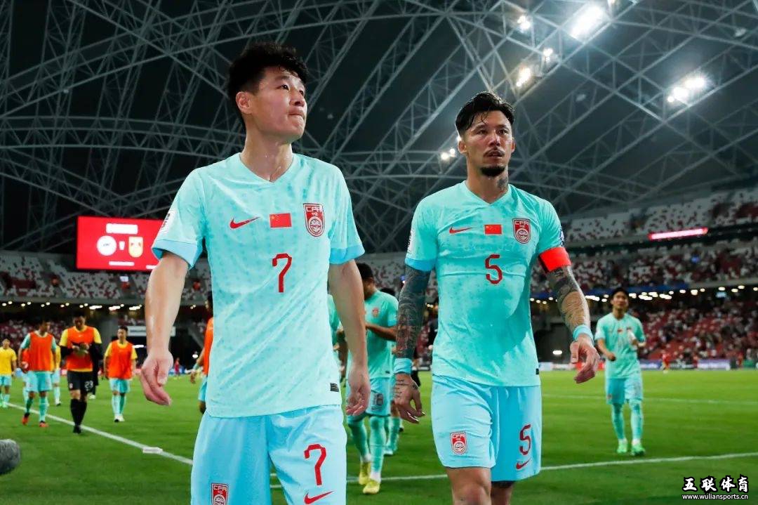 输球仅一天，海港施压足协，6人联手，申请退出国足，18强赛没戏。