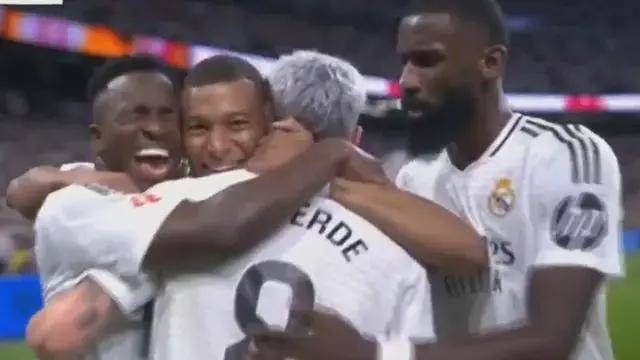 2-0！皇马进西甲前二，姆巴佩破荒+进点球，1.8亿欧天才造点不罚