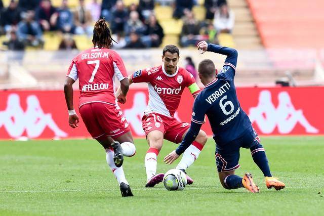 周五003法乙：阿纳西VS波城FC，法乙赛场谁主沉浮？谁又笑傲绿茵！
