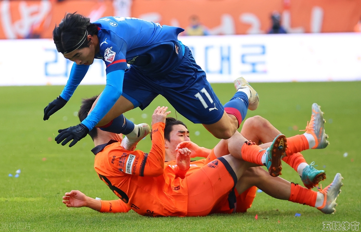 周六002韩职：江原FCVS浦项制铁，主场迎战浦项，历史能否改写？